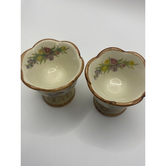 Vintage Ceramic Bunny Floral Egg Cups Set Of 2 With Scalloped Edges - Picture 7 of 10